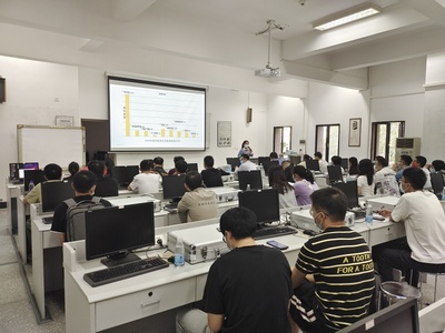 學(xué)院舉辦化學(xué)品及氣體鋼瓶安全知識培訓(xùn)，提升師生安全防范意識